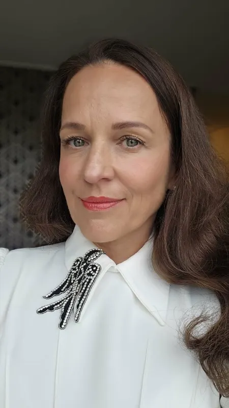 Kirsti, Hooltera kliendikogemuse juht